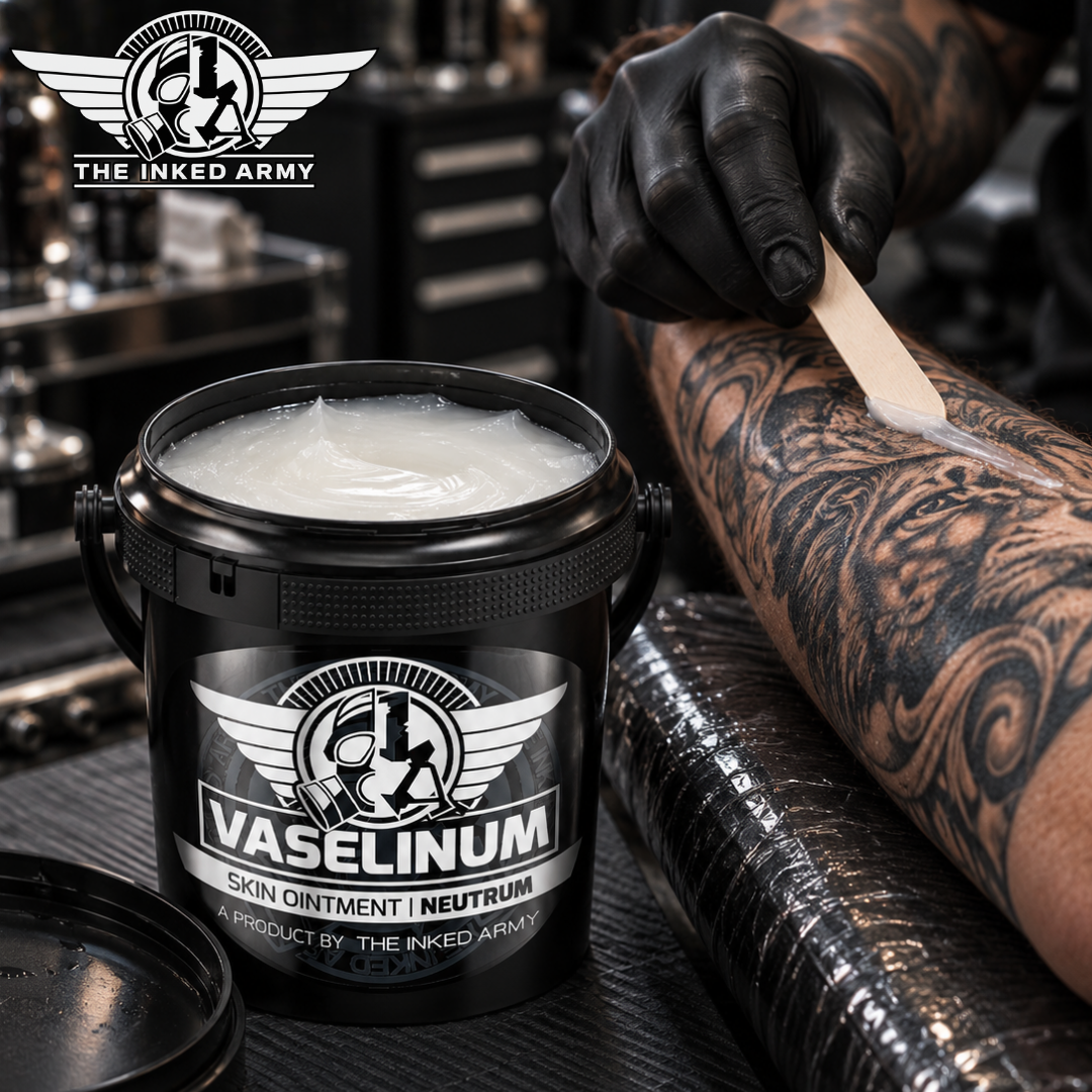 Recipiente de 100ml de vaselina.