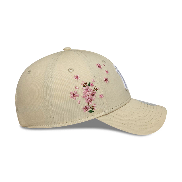 New Era Wmns Floral Icon 9Forty Neyyan  Ltcwhi