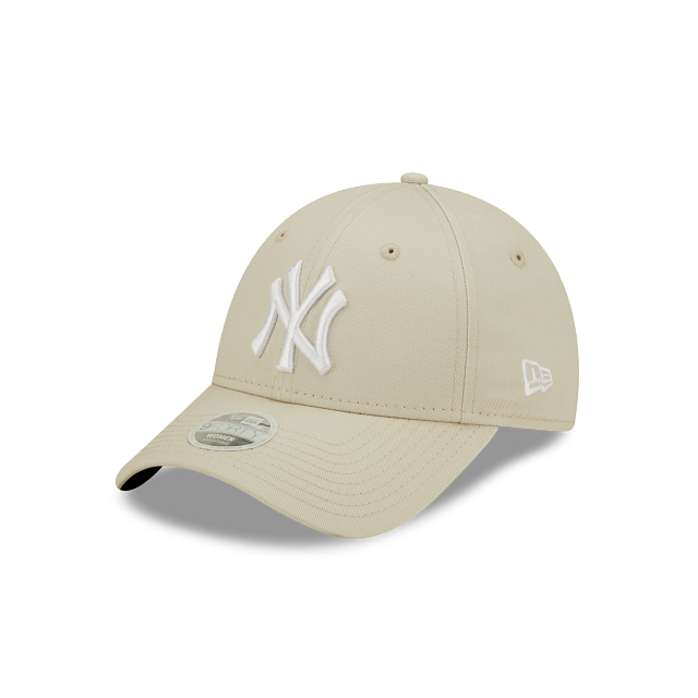New Era Wmns League Ess 9Forty Neyyan  Stnwhi