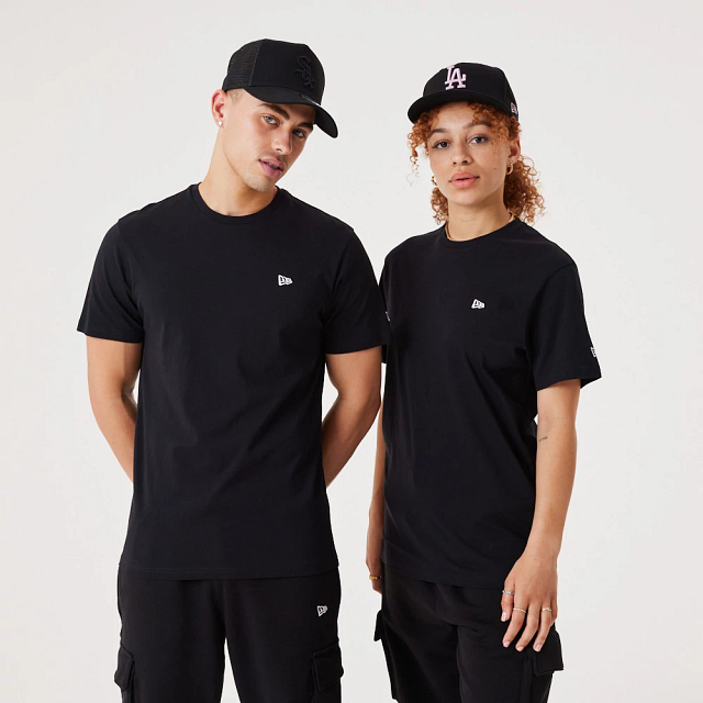 Camiseta New Era Ne Essentls Tee Newera  Blkwhi  Talla M